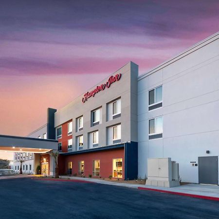 Hampton Inn Needles Exterior photo